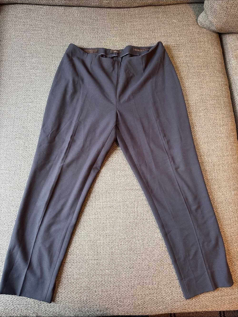Peserico Black Cropped Tailored Pants